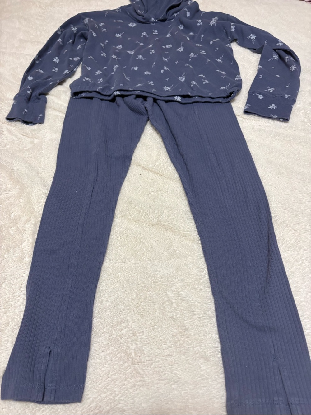 OshKosh B'gosh Navy Floral Hoodie and Ribbed Leggings Set
